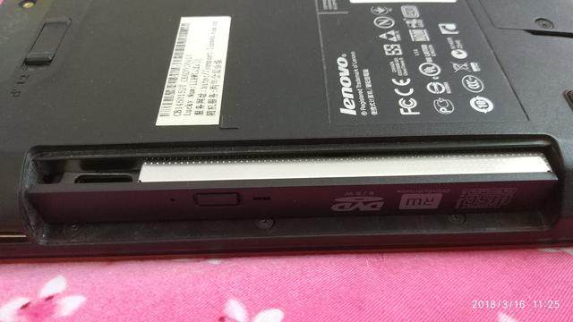 y470 固态硬盘安装处