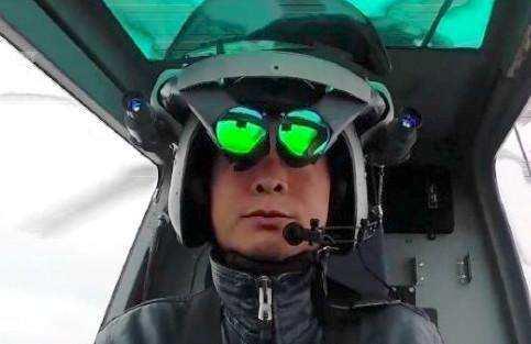 空天猎头盔显示器