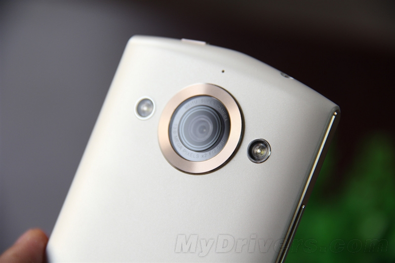 textarea 显示边框_神王边框怎么显示_两侧无边框显示器