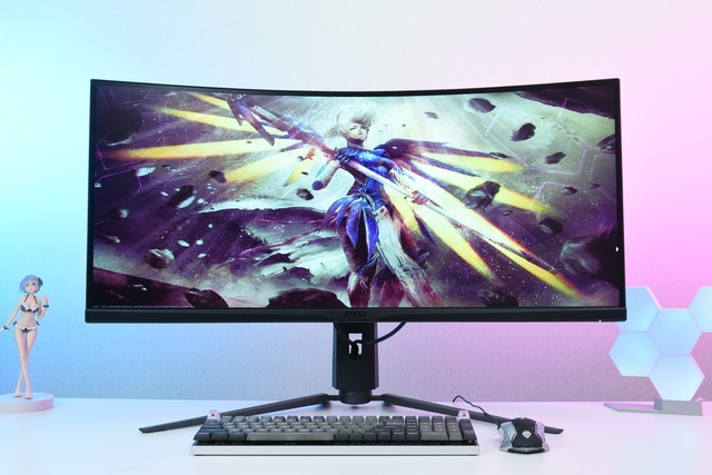 三星曲面显示器怎么样