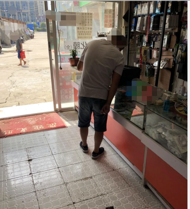 组装电脑的客户也是想尽了办法，看客户要求