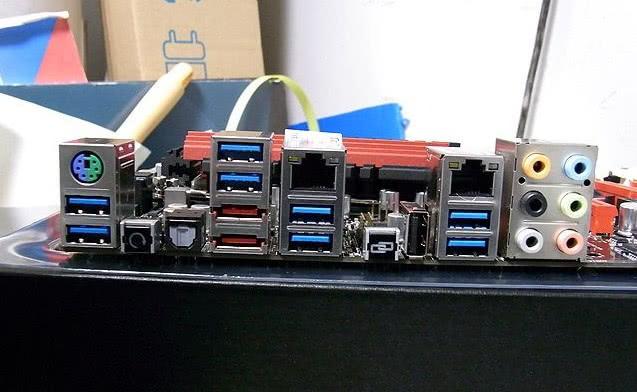 h310主板配低端显卡