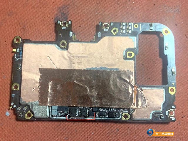 三星液晶显示器白屏_tcl液晶白屏淡图像故障_aoc2290vw显示屏显示无信号,白屏