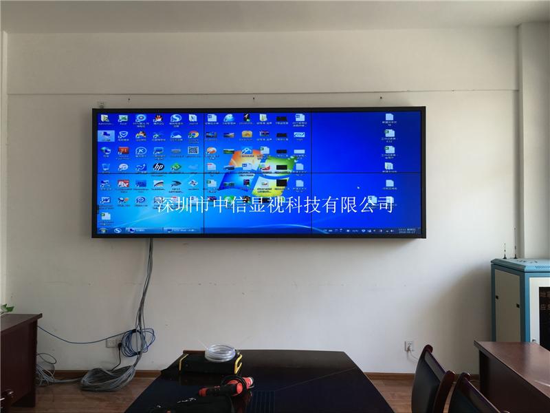 三个显示器拼接_拼接器_大屏幕拼接显示