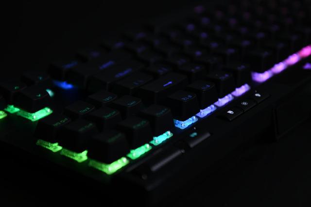 机械键盘改rgb灯_机械键盘怎样调灯_机械键盘怎样调灯