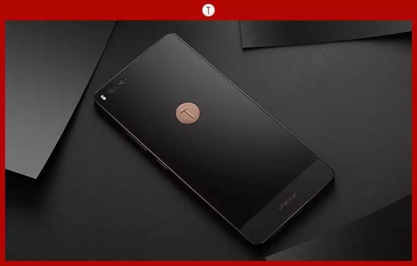 坚果手机可以插u盘吗