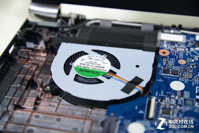 内部结构如何 宏碁VN7-592G游戏本拆解 
