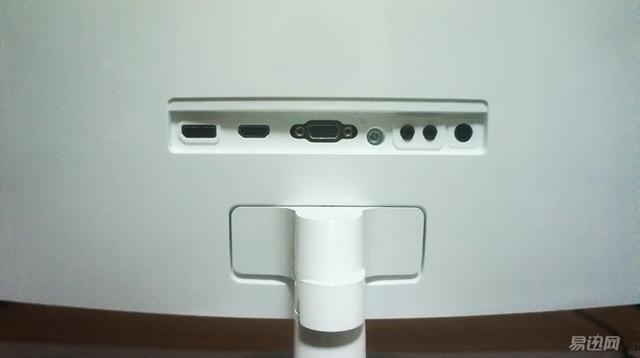 显示器曲面屏好么