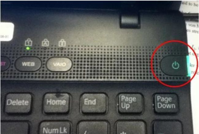 笔记本外接显示器_笔记本接电视显示不完整_笔记本接双屏显示