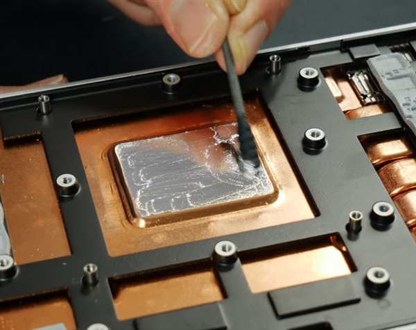 显卡换液金_2013款新凯越换冷冻液_hk-2细胞换液