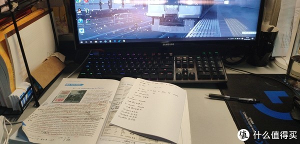 23.5寸就做曲面到底有没有必要?打脸入手三星曲面显示器开箱体验