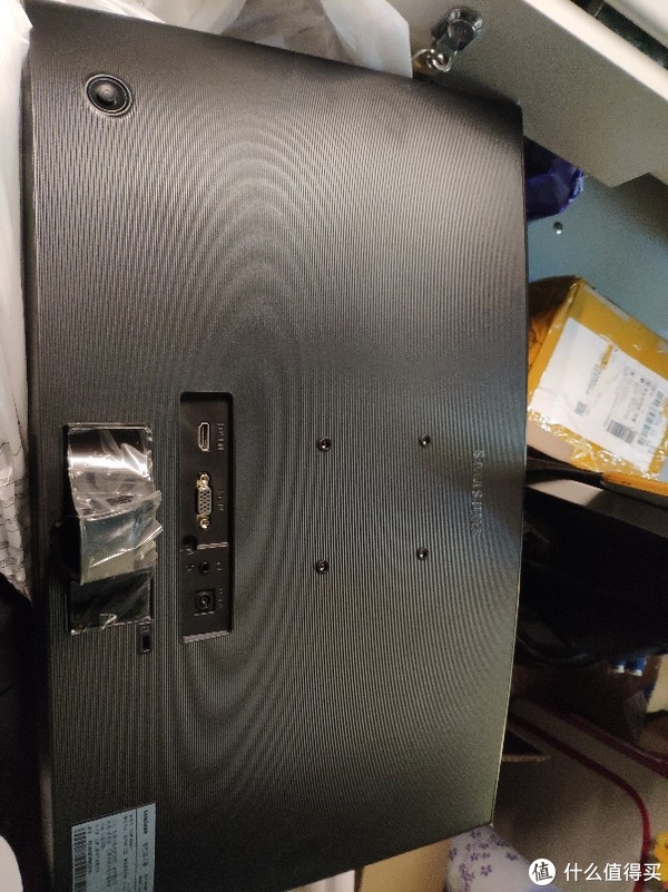 23.5寸就做曲面到底有没有必要?打脸入手三星曲面显示器开箱体验