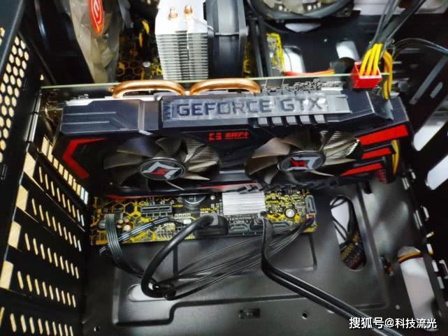 电脑显卡嗡嗡响