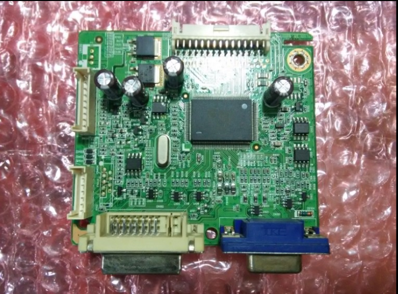 电脑无法开机显示器无信号_电脑正常开机显示器无信号_电脑主机开机显示器无信号