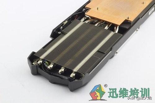 显卡涡轮风扇原理