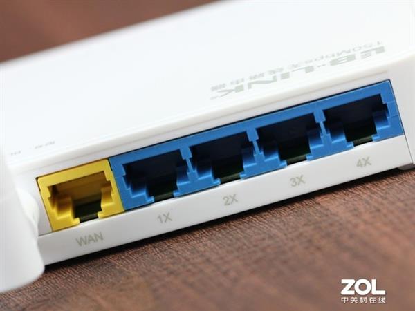 拥有这款D-Link八口路由条：不再为路由器剁手