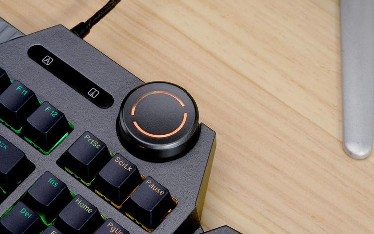 变形金刚鼠标键盘