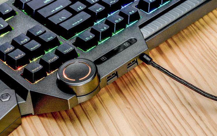 变形金刚鼠标键盘