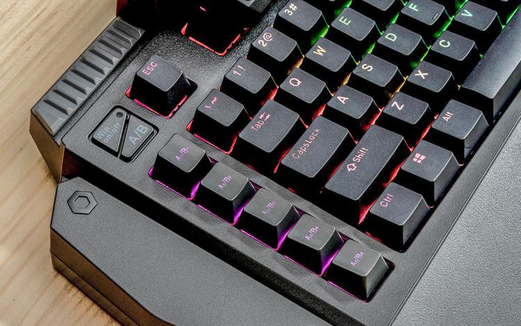 变形金刚鼠标键盘