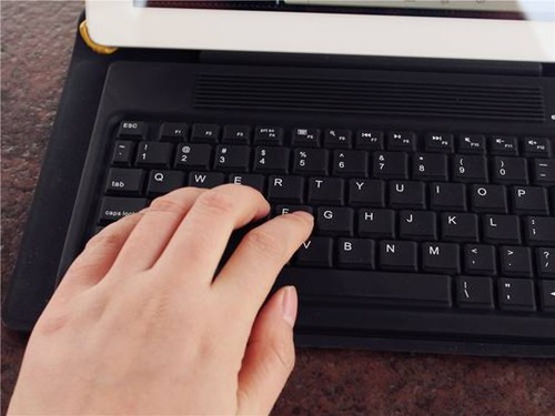 蓝牙键盘如何配对_航世蓝牙键盘配对_航世蓝牙键盘驱动下载