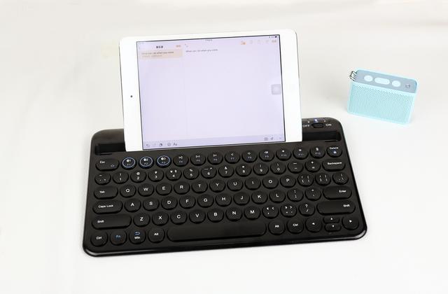 航世蓝牙键盘配对