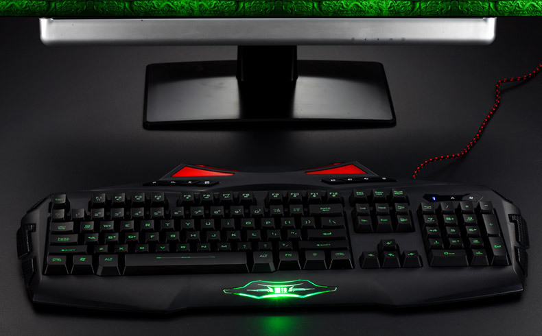 雷技帝龙三色背光游戏键盘