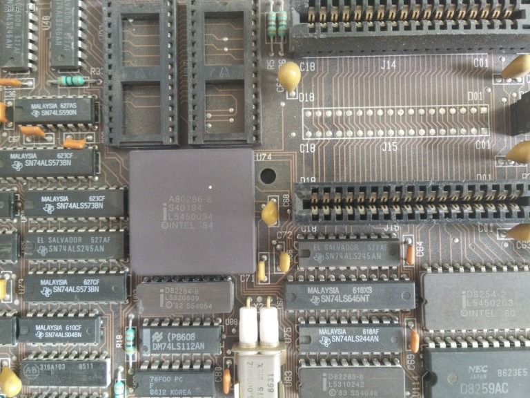 内存容量和硬盘容量