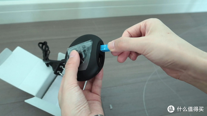 将SC口插入光纤