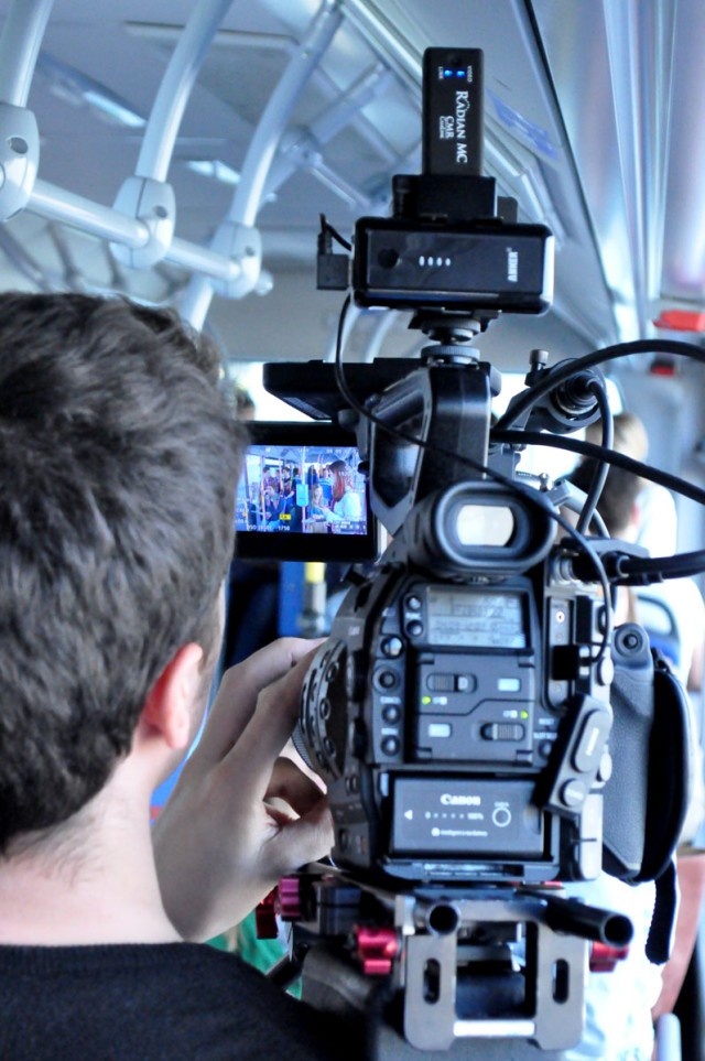 linux不能正确识别显示器_移动硬盘无法显示 但是可识别_u盘能识别但不显示