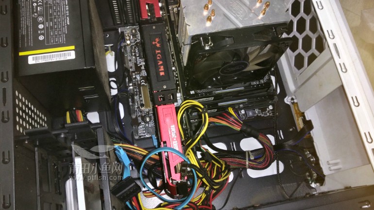 280x显卡_280x 970_r9 280x显卡吃鸡