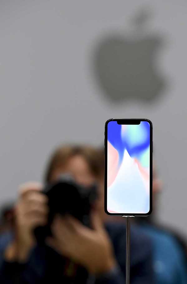 图忆｜手机“全屏”时代：细数那些曾经风靡的“键盘”手机