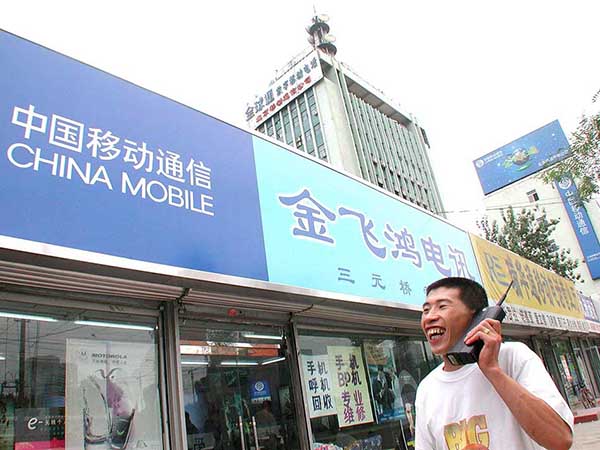 图忆｜手机“全屏”时代：细数那些曾经风靡的“键盘”手机