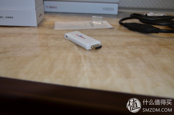 影棒上的HDMI插口