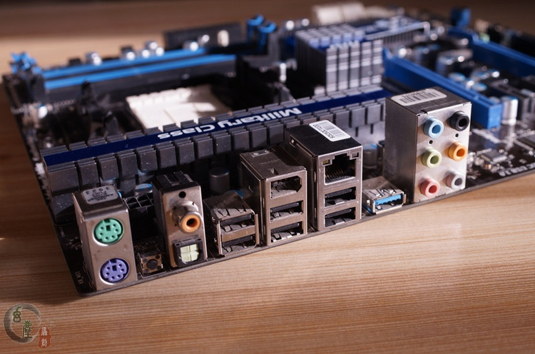 a卡主板和n卡主板