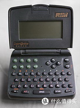 此文祭 逝去的安卓全键盘 和曾经辉煌的摩托罗拉 里程碑（Droid 4）