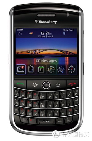 此文祭 逝去的安卓全键盘 和曾经辉煌的摩托罗拉 里程碑（Droid 4）