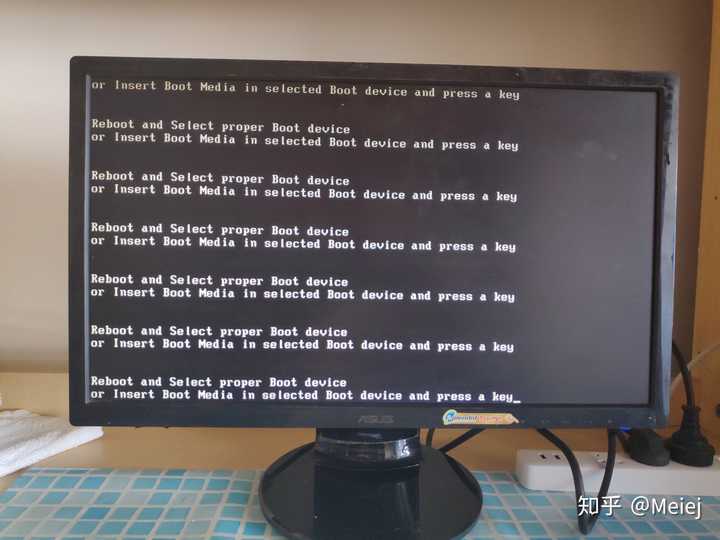 电脑显示器显示超频_显示器超频黑屏_显示器超频黑屏