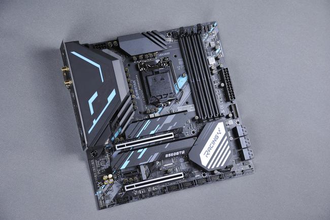 技嘉p43主板 内存_技嘉p43主板重启_技嘉p43主板超频