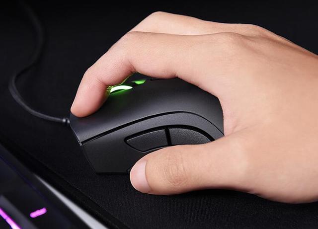 最热门游戏鼠标