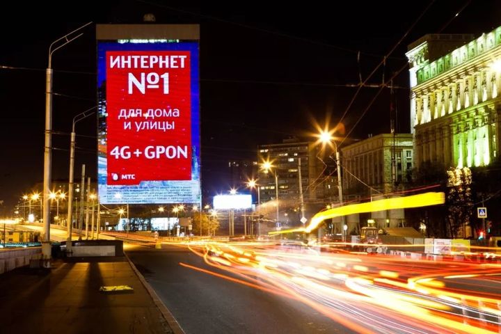 小显示器大屏效果