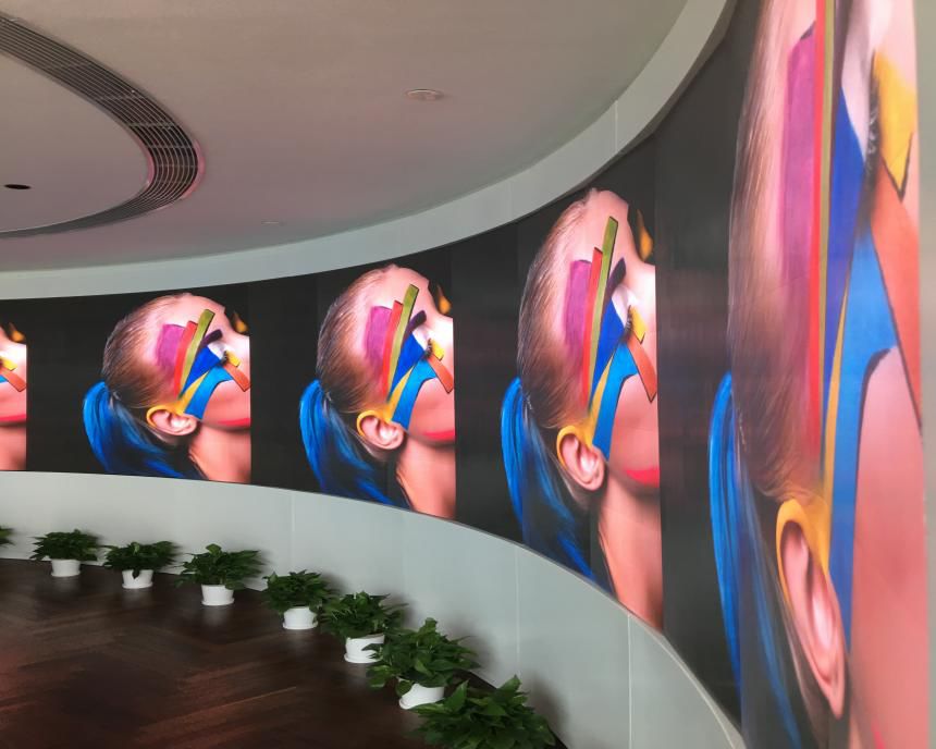 小显示器大屏效果