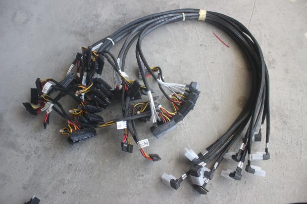 如何安装机械硬盘_怎么安装机械硬盘_电脑机械硬盘安装视频