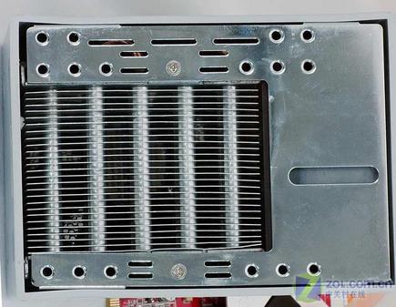 骨灰级必看 七彩虹发布液冷散热显卡 