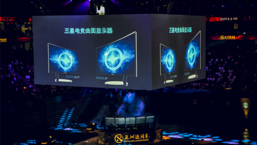 梦想家曲面显示器_三星曲面显示s22b_34寸显示器有曲面好吗