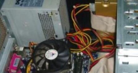 显示器无信号输入