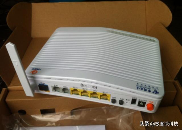 一个猫接两个路由器