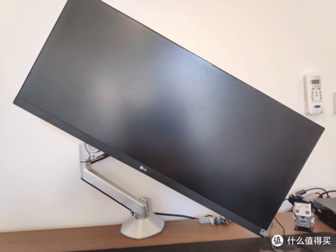 300元带来的生产力提升--AOC SSX01显示器支架测评
