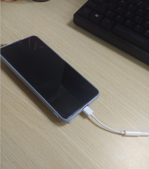 怎样将u盘传到二星j7手机里