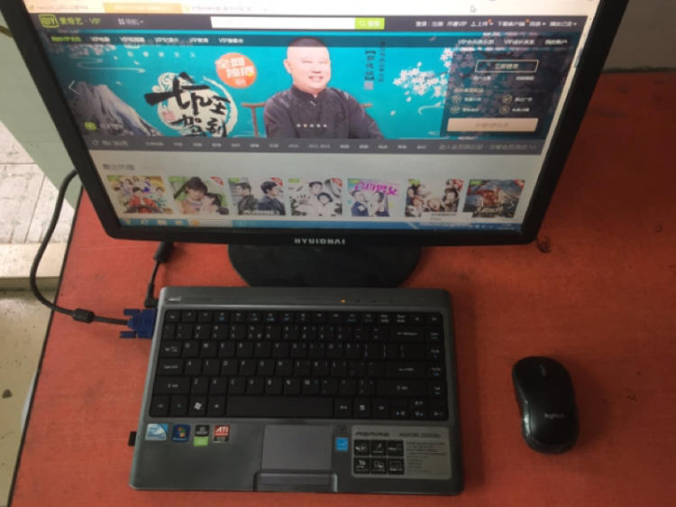 笔记本外接显示器 显卡_笔记本接电视显示不完整_外置显卡怎么接笔记本