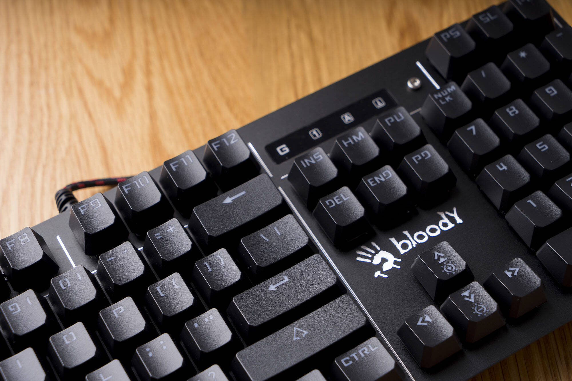 机械键盘和普通键盘的区别_机械键盘价位区别_机械键盘与普通键盘区别